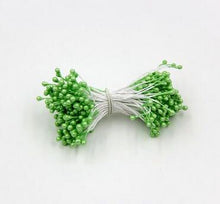 Cargar imagen en el visor de la galería, 100pcs/Lot Artificial Flowers Stamens Pearl Flower Stamen Floral Stamen for Cake Mini Rose Wedding Decoration Artificial Flowers