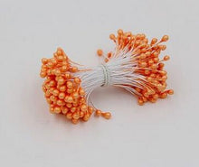 Cargar imagen en el visor de la galería, 100pcs/Lot Artificial Flowers Stamens Pearl Flower Stamen Floral Stamen for Cake Mini Rose Wedding Decoration Artificial Flowers
